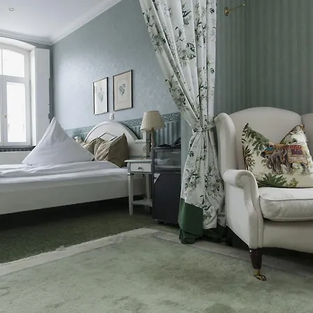 Zum Alten Brunnen 4*