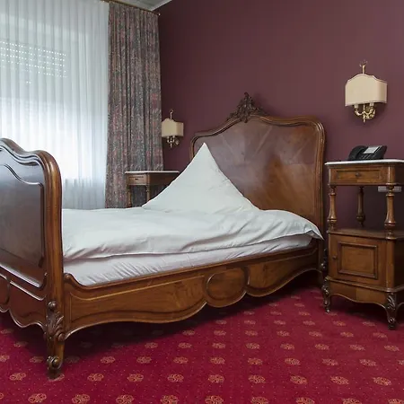 Zum Alten Brunnen Otel Rheine