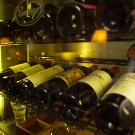 Zum Alten Brunnen Otel 4*