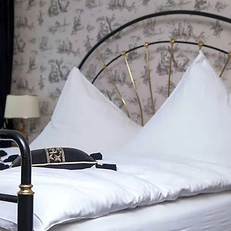 Hotel Zum Alten Brunnen