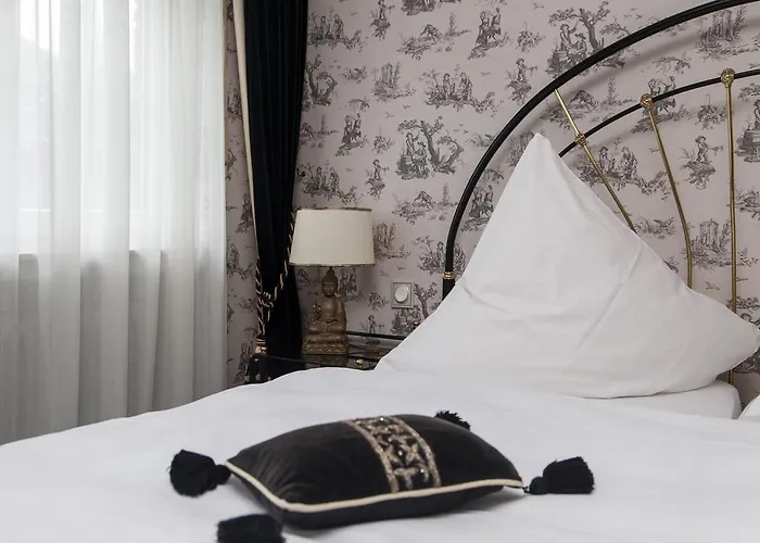 Zum Alten Brunnen 4*