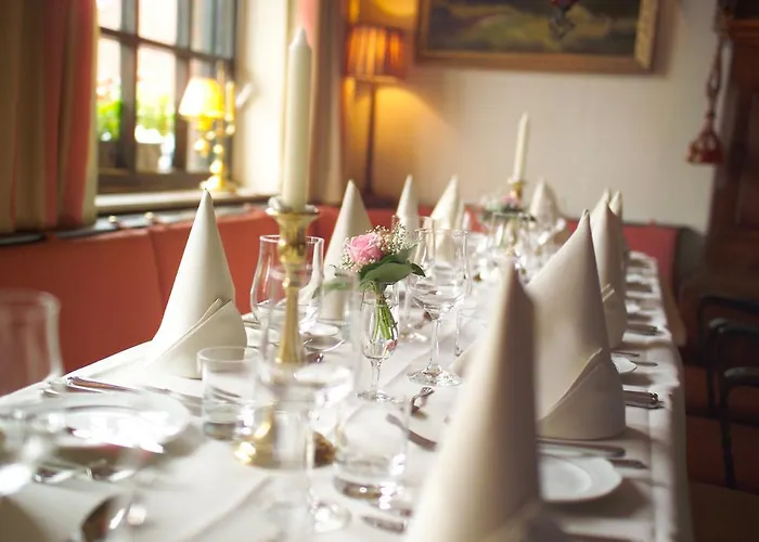 Zum Alten Brunnen Hotel